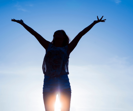 uk-rehab-services-group-therapy-session-in-a-modern-uk-rehab-network-facility